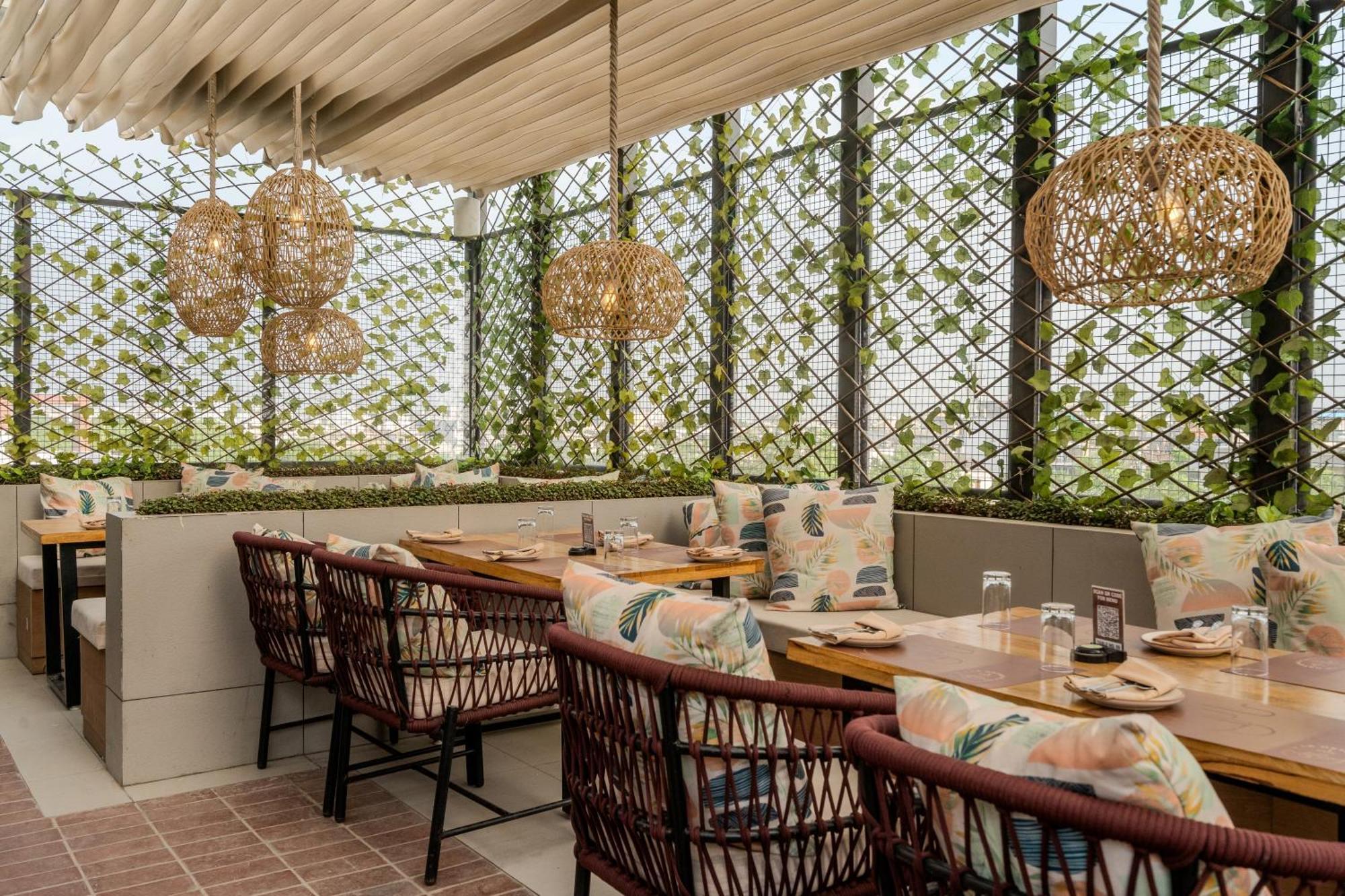 Stay Studio Hotel & Residences Gurgaon Exterior foto